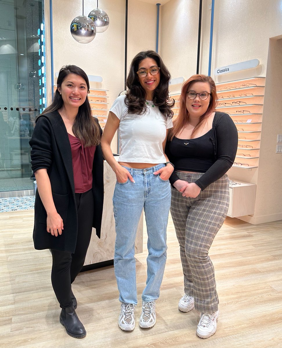 MyTOFD's tweet photo. For sharp eyesight & even sharper style head to Bailey Nelson at Royal Bank Plaza (North Tower) 👓️ Hand-crafted glasses are made with style, price & comfort in mind #torontoretail
👉 Glasses, sunglasses, lenses, full-service optometry
🇦🇺 Designed in Australia https://t.co/TMMTAlOAuS