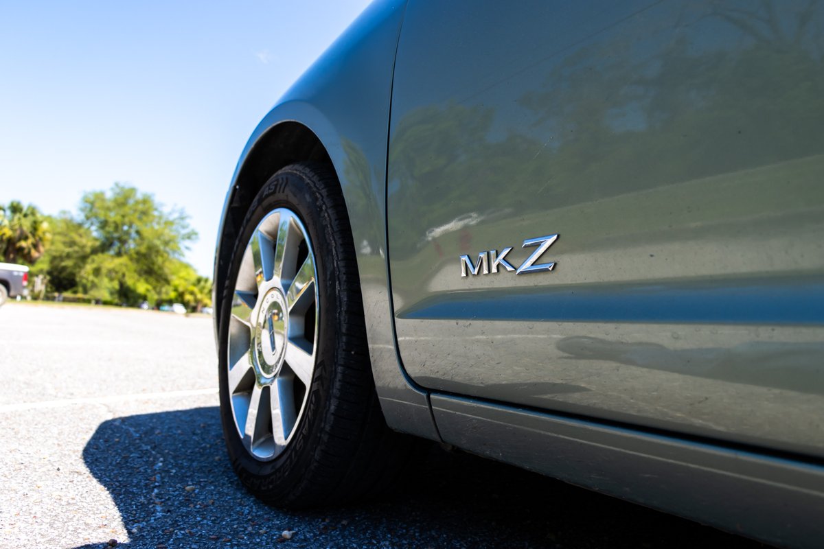 HunterKfptc's tweet photo. Photography Of the Lincoln MK-Z #90d #canon #canon90d #lincoln #car #photography #photoshop #digitalvideotechnology https://t.co/hPJWfLJmZk