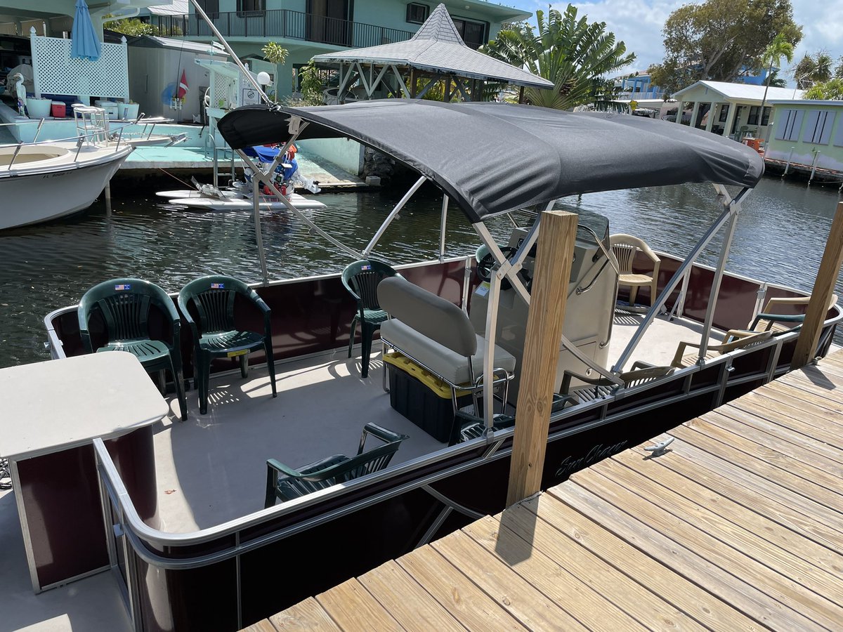 GHSMarineBio's tweet photo. New boat… verses old boat! These photos show why we’re grateful for Smoker Craft Boats and their donation. In past years, we modified habitat studies dependent on the boat for transportation. This year, students did all the studies in in great locations thanks to the new boat! https://t.co/BBYmNuIV9y