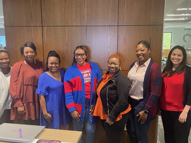 DHSCounselors2's tweet photo. A few of our @Duncanville_HS Counselors worked with Region 10 on creating a strategic plan for CCMR. Thank you @Region10ESC for an amazing training. We are excited to bring our knowledge back to our campus and colleagues to ensure the success of our scholars. https://t.co/5mXRHBHXgp