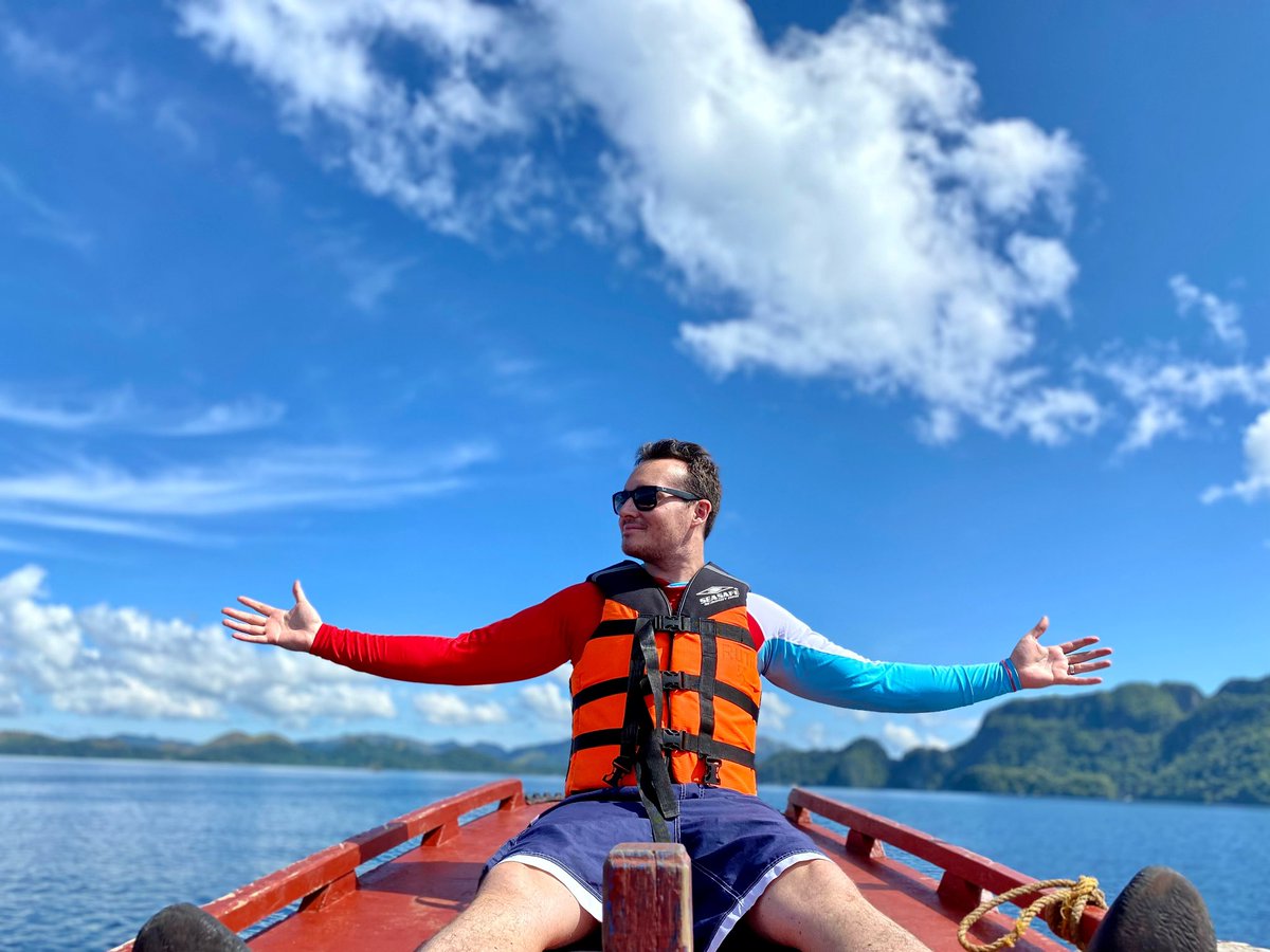 justfloaway's tweet photo. Rise #coron #palawan #Philippines #rise https://t.co/Az6Wtlnkhw