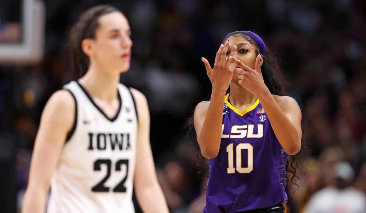 LegionHoops's tweet photo. Caitlin Clark on Angel Reese taunting her: 

“I don't think she should be criticized at all. No matter what way it goes… she should never be criticized for what she did. I compete, she competed.

(via ESPN) https://t.co/PiHeCGhjCr