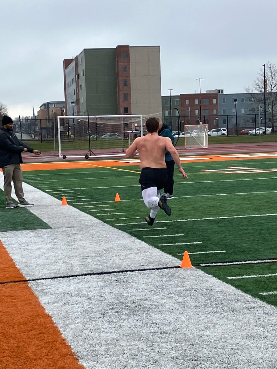 AUSaxonFootball's tweet image. Great opportunity for our very own @joecopp42 to showcase his talents in front of pro scouts!  🏈🏈