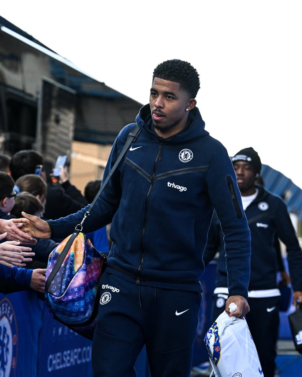 Team news comes next! 🔜

#CheLiv