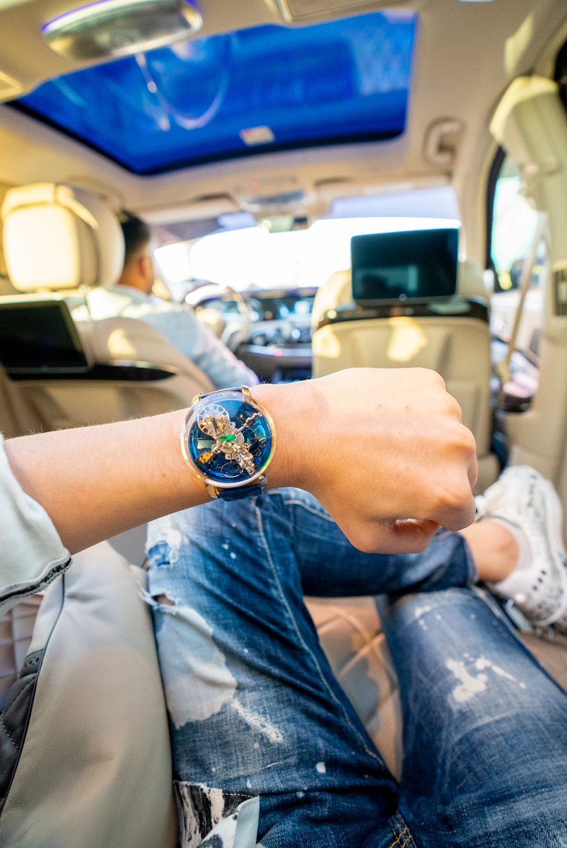 carlmoon's tweet photo. ⏰ What time is it? - Time to achieve all my goals and inspire people to do the same. https://t.co/6z1FW1y5hm