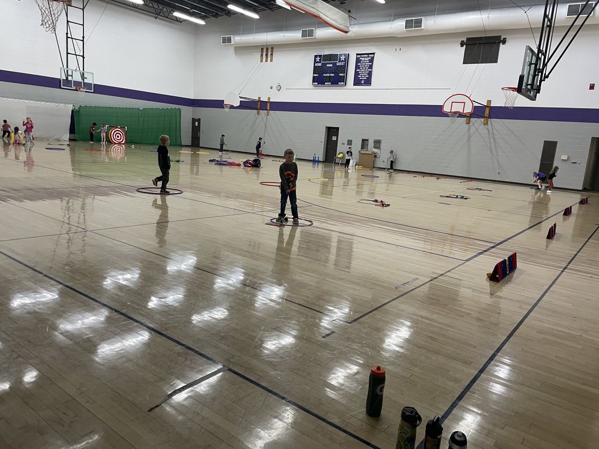DakJuniorGolf's tweet photo. DJGA At MY SCHOOL!!! It’s underway in Bottineau!  Thank you Mrs Herbel and Mr Palmer for making this happen! https://t.co/fcJfqJymjR