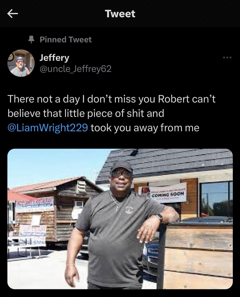 LiamWright229's tweet photo. Fuck Robert! his fat black ass was in the way so he had to go! I bet he’s in hell with the rest of those thugs https://t.co/jOIcclBK50