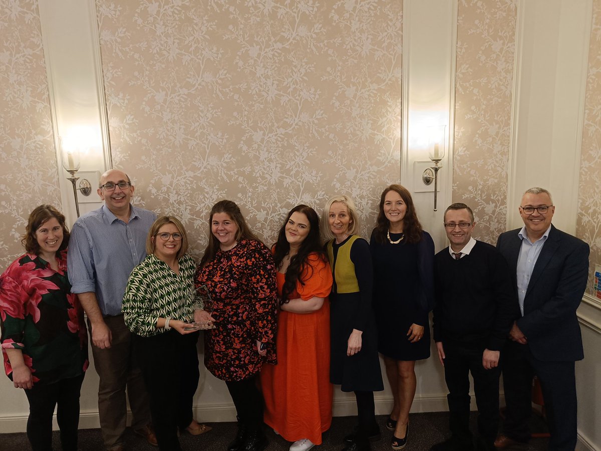 cmcdermott15's tweet image. Congratulations to #teamED Altnagelvin 🌟 for winning patient/ client service award at Staff Recognition Awards. Also our team member Richard for his highly commended for supporting our service award🙌 A worthy winner in our eyes!  @WesternHSCTrust  @GinaHooper10
@pollardgavin16