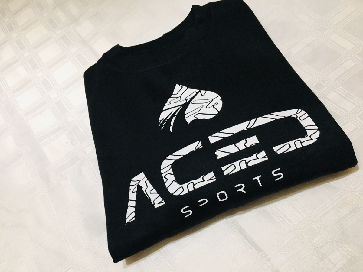 AcedSports_SA's tweet photo. As the temperatures drop, make sure you stay Warm and Stay Aced 

Athletic leisure #sundowns #mamelodi #soshplata #DStvPrem #MamelodiGardens https://t.co/IWFNe9mzqb