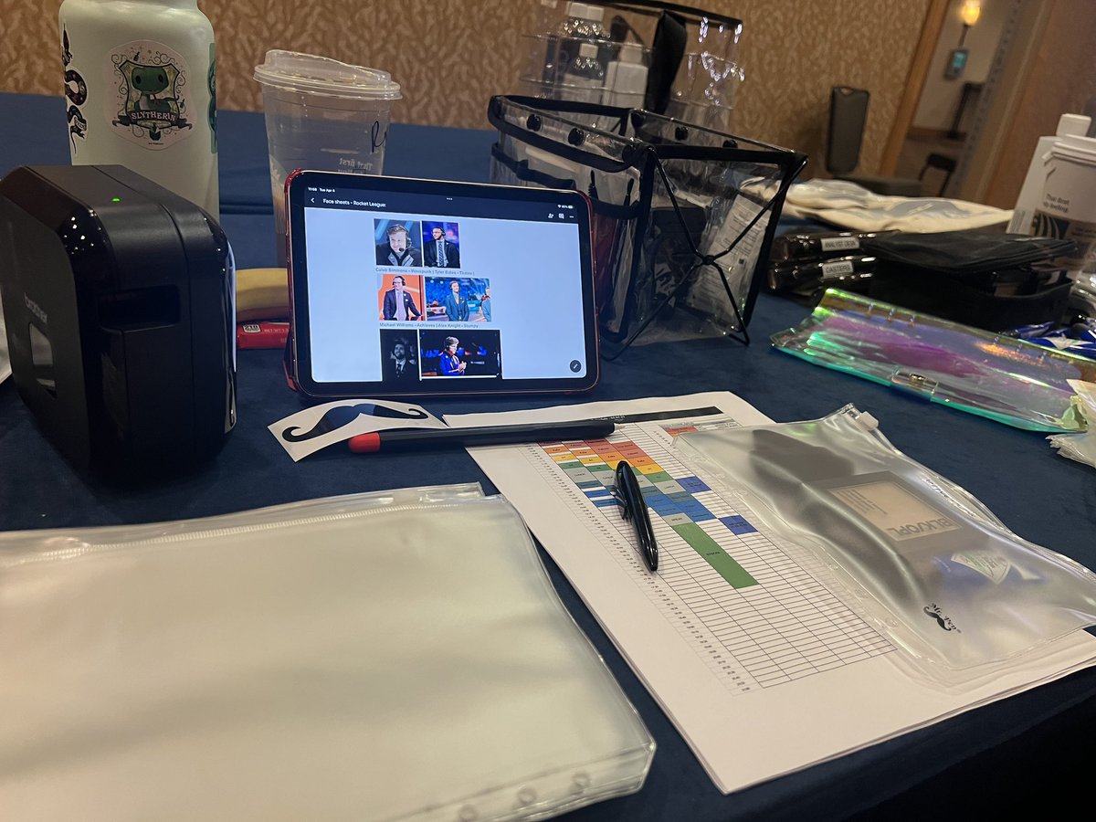 esportsmakeup's tweet photo. Player media + talent touch up bag assembly! https://t.co/4fj347GDVv