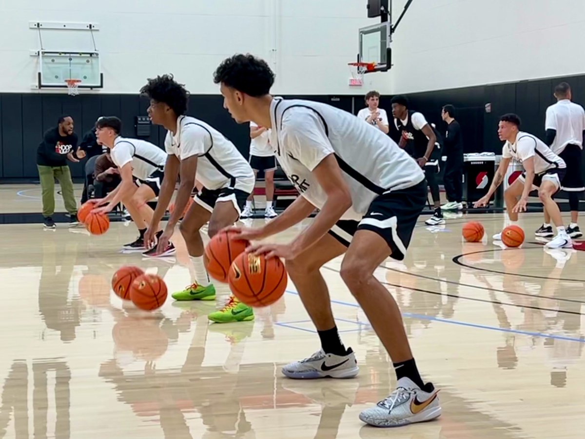 _proinsight's tweet photo. 📍Portland, OR | 🌐 team practice

➡️ @nikehoopsummit https://t.co/zlPdRoIBHt