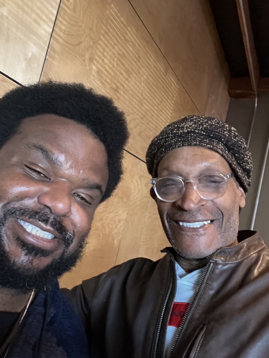 TonyTodd54's tweet photo. Ran into #Craigrobinson at a #VoiceoverSession https://t.co/zhVWb1Exb8