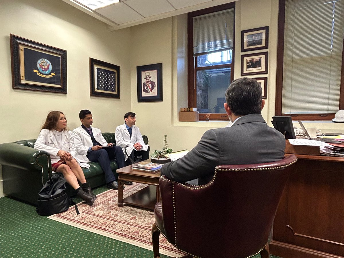 CesarJBlanco's tweet photo. (1/2) Had a very positive &amp; constructive conversation with @county_el about the #HEALTexansAct today. I received great feedback on how to make #SB1700 better for patients and look forward to working with my colleagues to improve options and access to quality healthcare. #txlege https://t.co/ZXX4MuqiK0