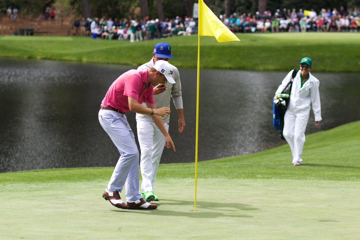 jstaylor21's tweet photo. @GolfDigest I was right behind the green for that one! https://t.co/5vQ8Q4xfnR