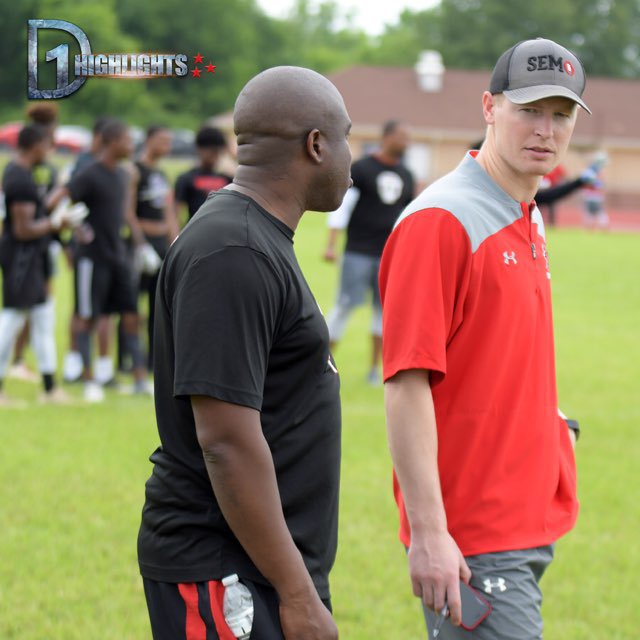 OnTopAthletics Inc📚🏈⚾️ tweet media