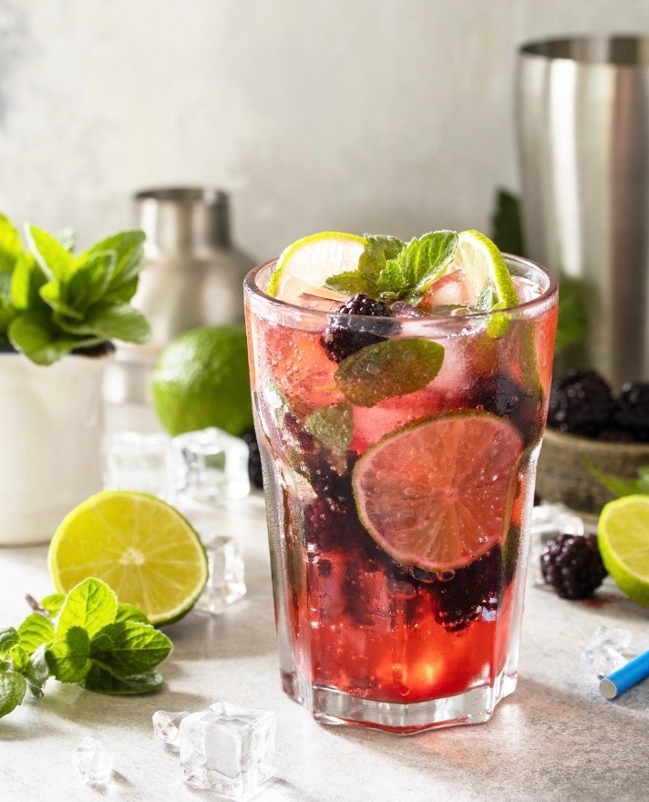 SnackinFree's tweet photo. You have to try our Blackberry Faux-jito recipe this spring season! It's delicious and only calls for 5 ingredients! ⁠
⁠
Just click the link here: https://t.co/IBDCweLPis https://t.co/U2Mvu0l3Im