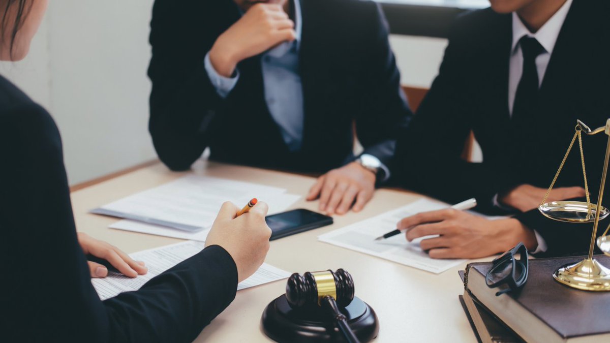 CaseFoxOnline's tweet photo. Get your #legalaccounting in order with these expert tips and best practices for #lawfirms. Check out our latest blog post now!

https://t.co/1nC1bFYhTv

#MasteringLegalAccounting #LegalAccountingSoftware #LawFirmBestPractices #lawyers #attorneys #CaseFox https://t.co/rwXG5Ho1BM