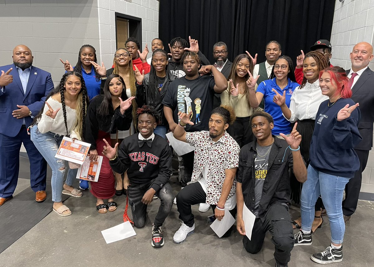 There’s no doubt these Texans are standing tall today! It’s #SigningDay in #ArligntonISD and these <a href="/SamHoustonHS/">Sam Houston HS</a> #ClassOf2023 student-athletes have declared the colleges and universities they will attend in the fall. Congrats to all. #SamFam #ArlingtonISDAthletics