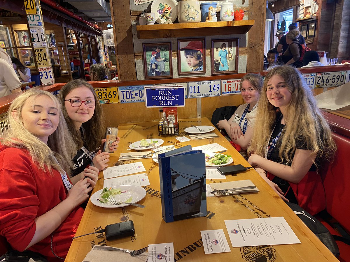 CroftonAcademy's tweet photo. The last supper at @BubbaGumpCo. What a fantastic group of students. Smiles, laughter and fun from start to finish. #wearecrofton #almosthometime #tripofdreams πΊπΈ https://t.co/MChDOOgAo5