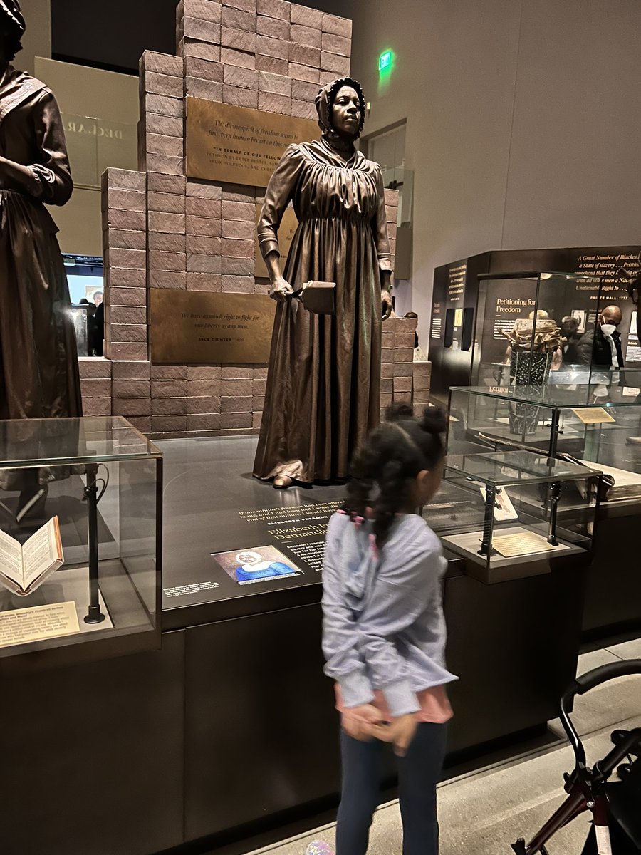 TravisOliver27's tweet photo. #TheAdventuresOfLailahAndDad #SpringBreaking in DC. Taking in some culture and learning about our history. #trainupachild #creatingmemories https://t.co/BtBdtW5SSl