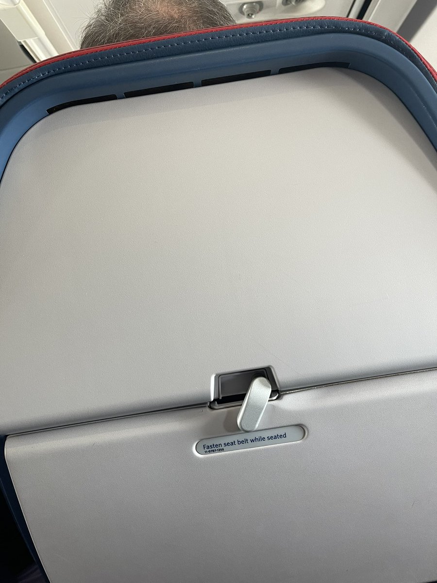 BradKTEC's tweet image. Two hour flights are tough when you have ADD….  🤦‍♂️✈️
#SpoiledByTechnology #CmonDelta #FeelsLike1990s