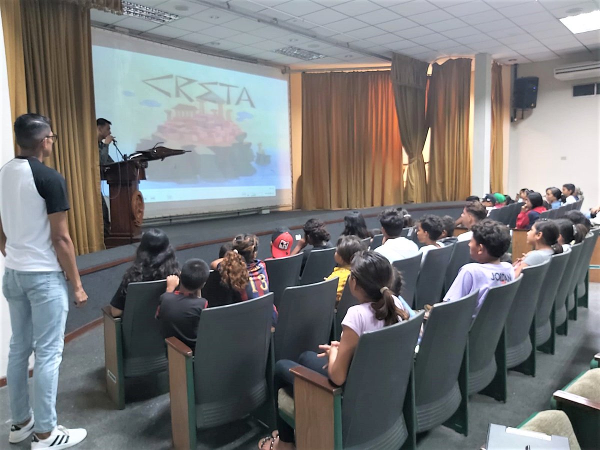 DHumanoEc's tweet photo. #Taura | Niñas, niños y adolescentes, usuarios del servicio de Protección Especial, programa #ETI, participaron de una visita a la Base Aérea donde conocieron sobre la historia areonáutica del país a través de videos y visita al museo de la @FuerzaAereaEc. https://t.co/iHZBv8wS51