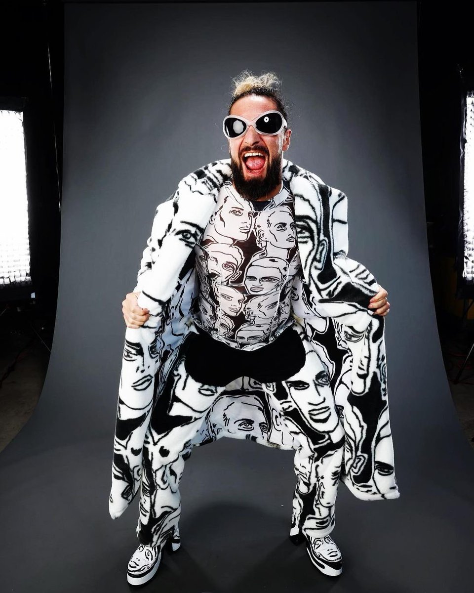 Seth “Freakin” Rollins! 😍❤️

Photoshoot 📷

@WWERollins | #SethRollins | #RawAfterMania | #RollinsArmy | #TeamRollins | #RollinsForever