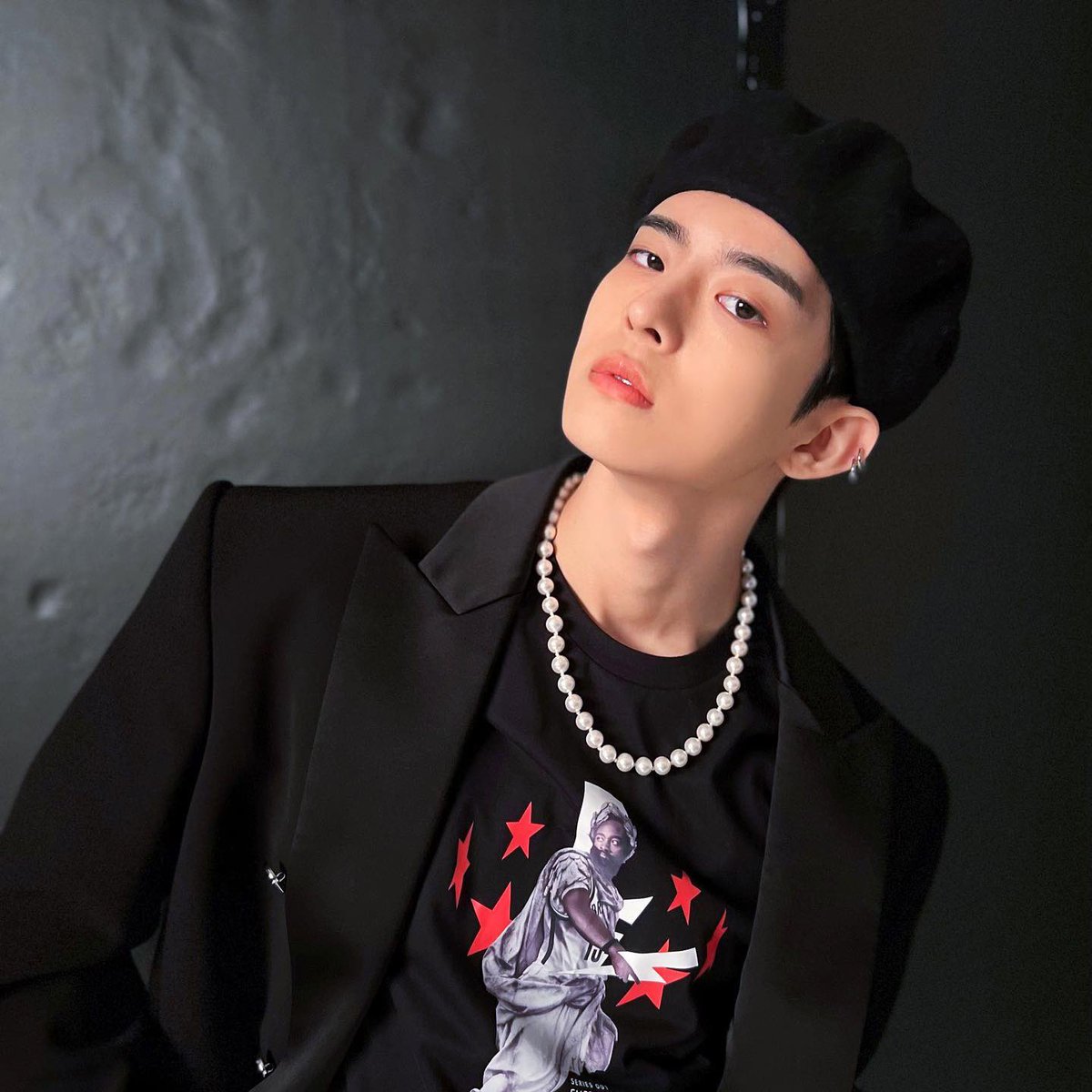 #수빈이와_함께하는_행복한_봄날
#HAPPY_SUBIN_DAY
내 행복, 내 기쁨, 내 자랑, 내 공주! 생일 축하해💟💟💟