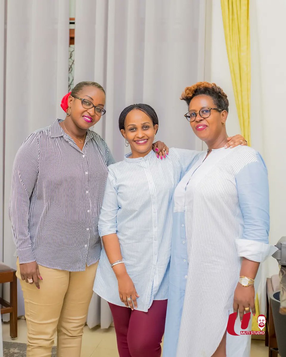 umutistudio's tweet photo. #Ababyeyi 🥰❤️
Photo: #UmutiStudio🏆
#LaCasaDeLosRecuerdos📸🎥
#Rwanda https://t.co/kecSzW3f8A