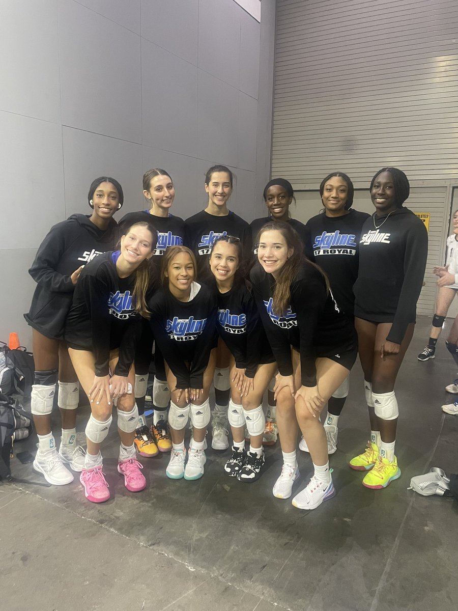 Alex_Edwards2's tweet photo. DOUBLE QUALIFIED 🤩🤩 @HoustonSkyline #17Royal #outwork #weareskyline https://t.co/apKLODZrOL