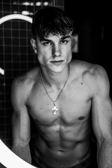 What&rsquo;s up ? https://t.co/gdelYczIlM<a href="/tag/fitness"class="tags"><span>#fitness</span></a>