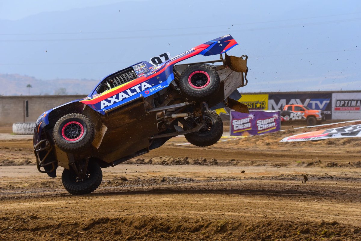 Still one of my favorite photos from <a href="/LOORRS/">Lucas Oil Off Road</a>. Qualifying in Mexico, first lap, and nearly went all bad…. ⁦<a href="/AxaltaRacing/">Axalta Racing</a>⁩ #mexico #offroad