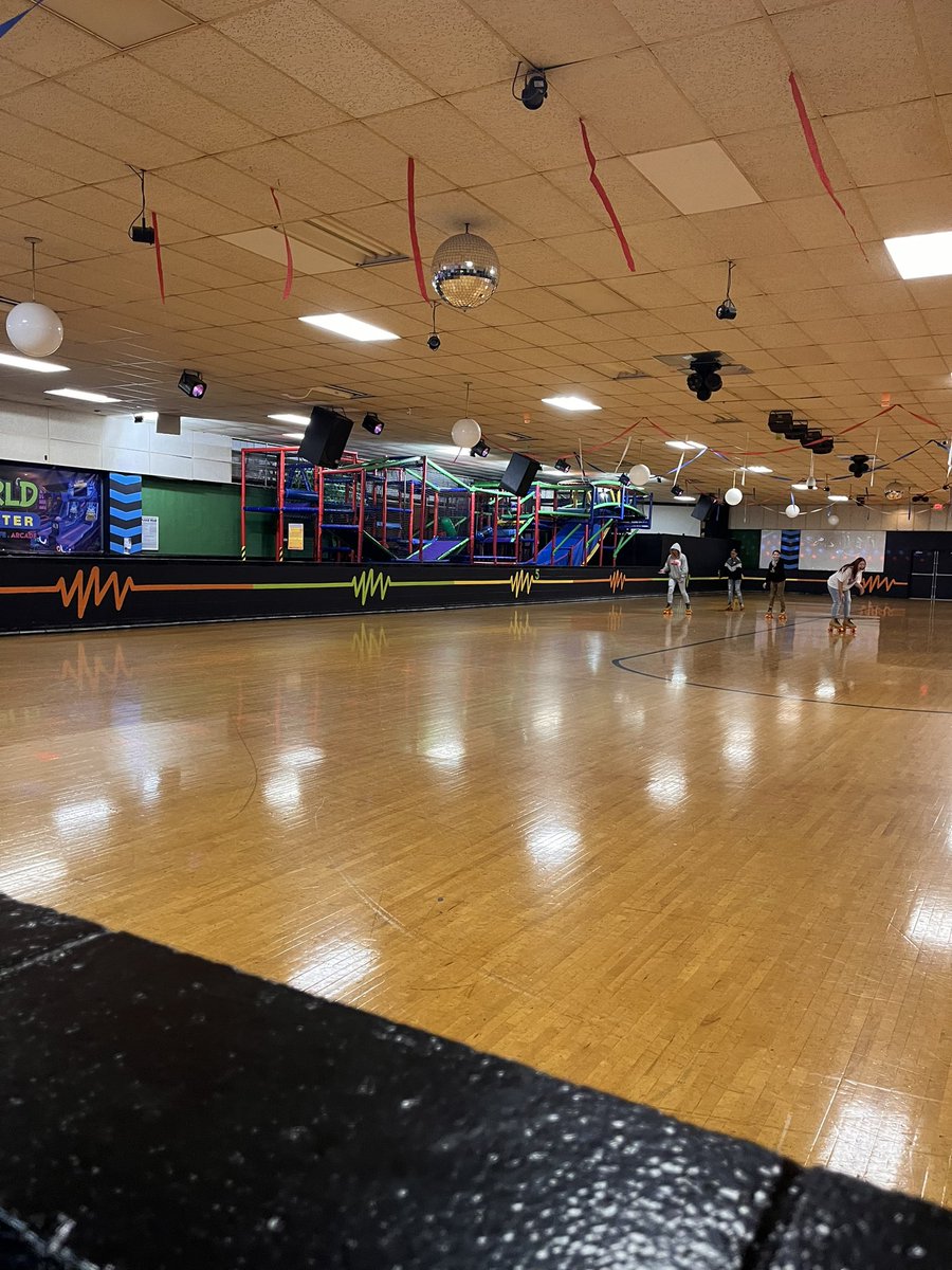 Team 7-2 tweet media