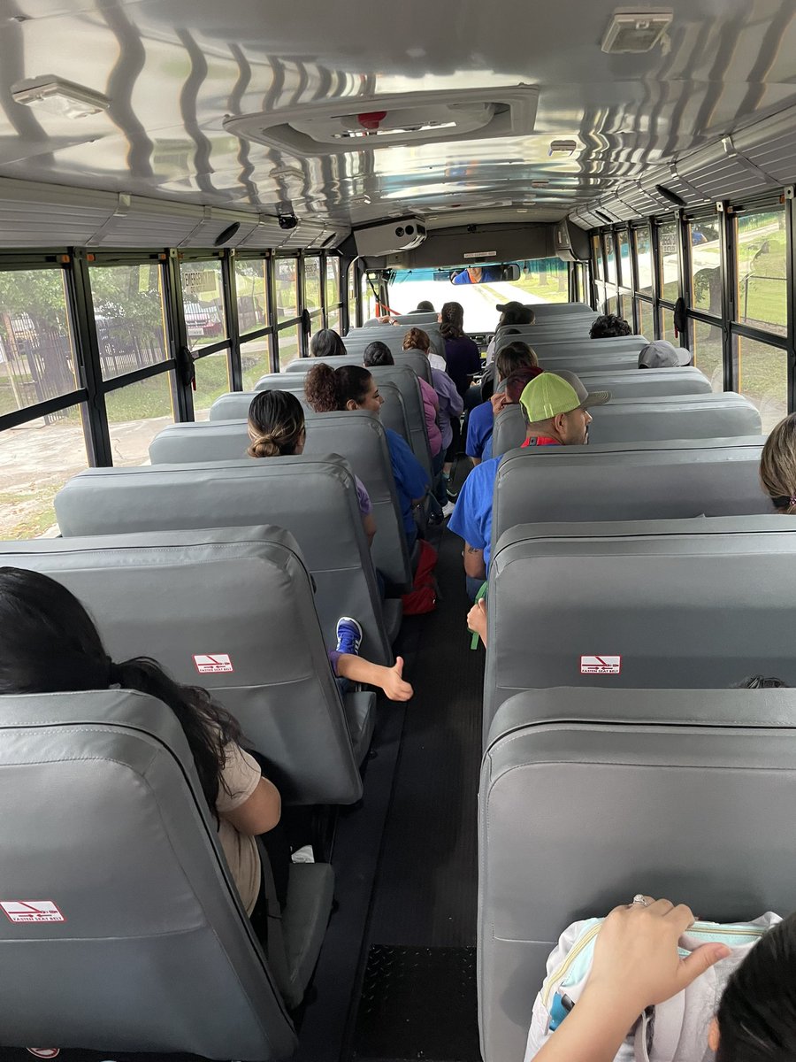 CounselorLuz's tweet photo. Wahoo!! On our way to Miller Outdoor  Theatre to listen to the Prelude Concert! @FARIASECC @HISD_ACC @HISDFACE https://t.co/B3heboYede