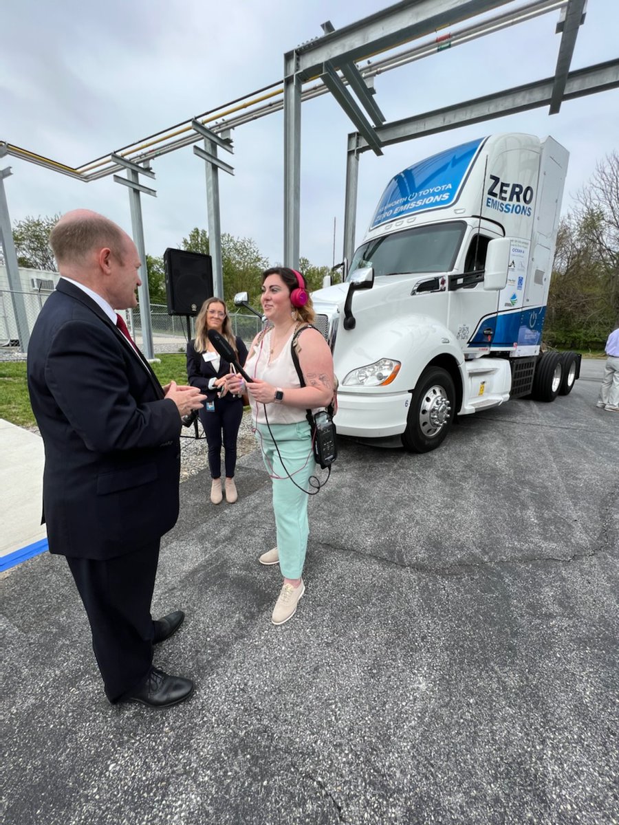 Rachel Sawicki tweet media