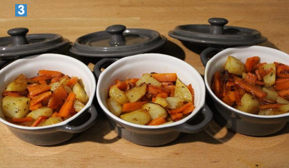 3 pictures from the field to the fork: 
1⃣ Biodiversity from #Brassica rapa trials in Le Rheu <a href="/INRAE_BzhNdie/">INRAE Bretagne-Normandie</a> 
2⃣ Diversity of #turnips collected
3⃣ All were tasty after Audrey cooked them with carrot <a href="/GEVESGip/">GEVES</a> 

<a href="/PrimaProgram/">PRIMA Program Mediterranean Partnership 🇪🇺</a> <a href="/BrasExplor/">BrasExplor</a>