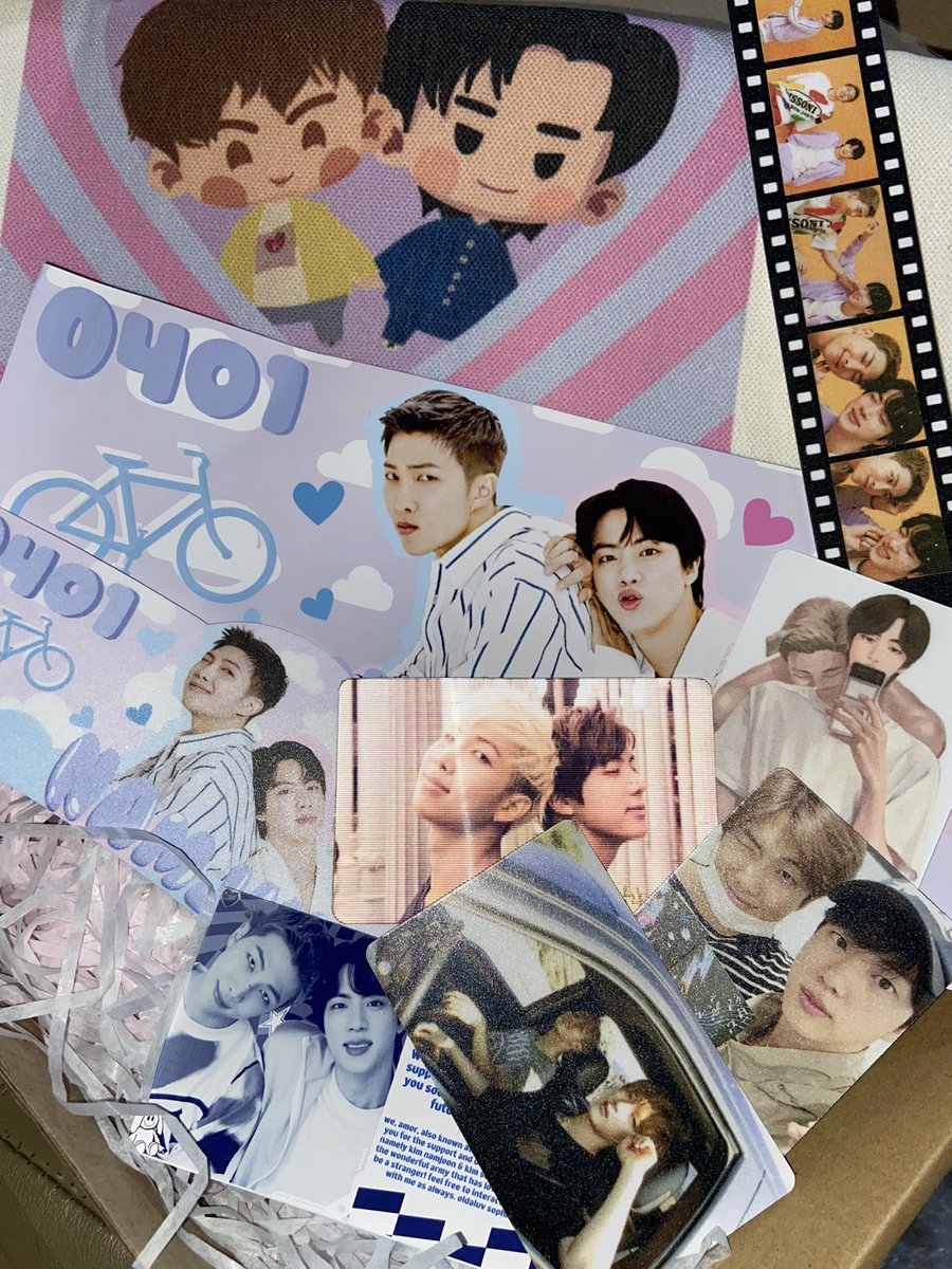 njkoocart's tweet photo. first time ko nakita may nag organize ng namjin cse kaya kahit sa kit lang man makasali 🥹 thank you @TINYM000N for this! super love everything ~ sana may pa next time pa 🫠💜 https://t.co/yZKLSIhwsJ