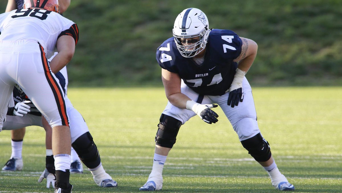 JamescobbIV's tweet photo. After a great talk with @Coach_ABarr I am proud to say that I have received my first D1 offer from Butler university! 
@coachconrad41 @DMWolvesFB 
@CoachPerrone https://t.co/nr47kWKFnZ
