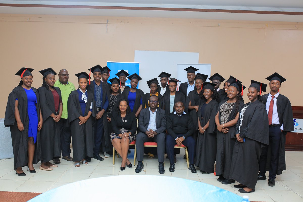 pearlbank_ug's tweet photo. 31st March 2023 marked the end of the 7th Cohort of PostBank’s Graduate Trainee program, which was commemorated at Silver Springs Hotel in Bugolobi, graced by PostBank Managing Director/CEO Julius Kakeeto.
#GraduateTrainees #Skills #Empowerment #Training #Banking https://t.co/9IE6w7F2AD