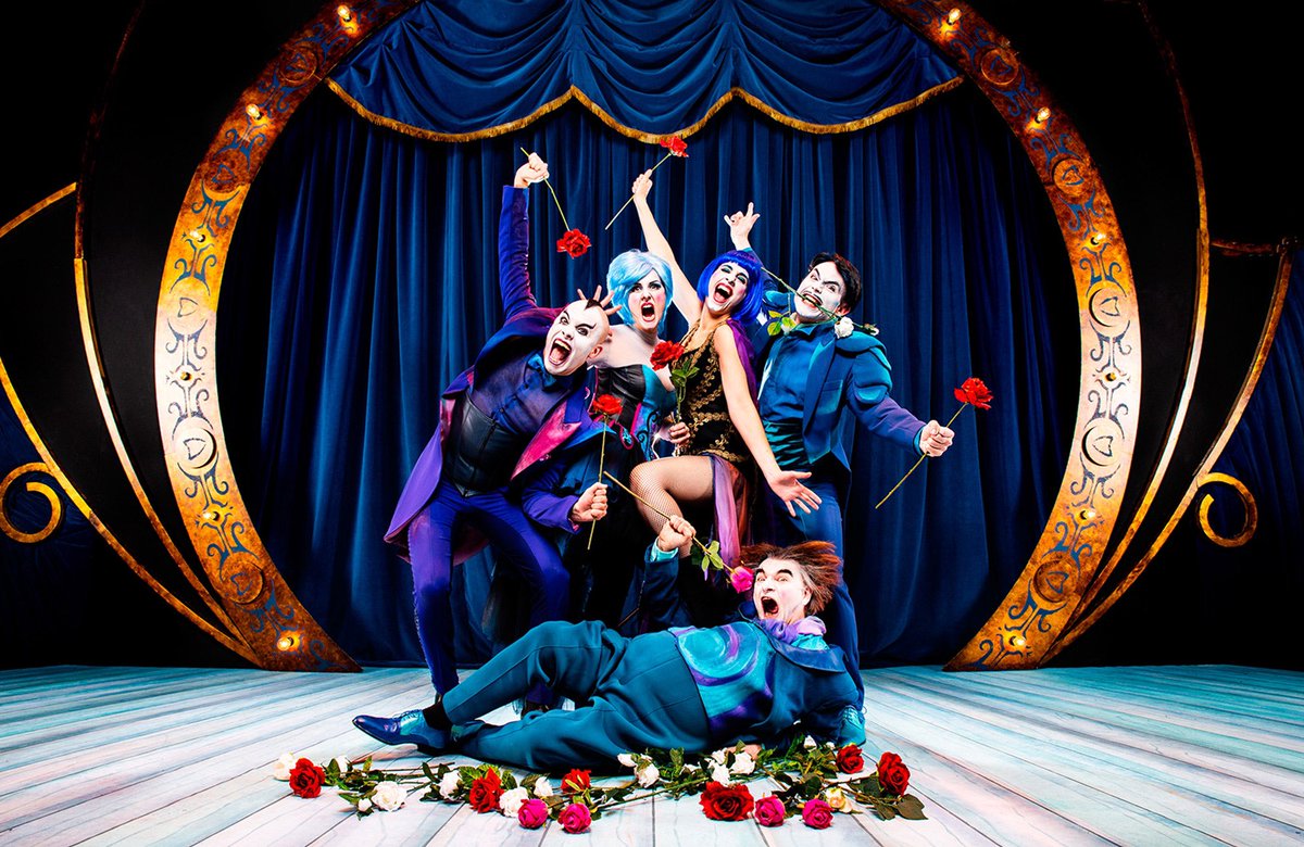 aytoalm's tweet photo. ‘The Opera Locos’, mejor musical en los premios Max, llega al Auditorio el sábado 15 de abril con todo el humor de la compañía. @yllanaoficial 
 #MásCapitalMásAlmería🏴󠁧󠁢󠁥󠁮󠁧󠁿 https://t.co/uyLiZo0XlG