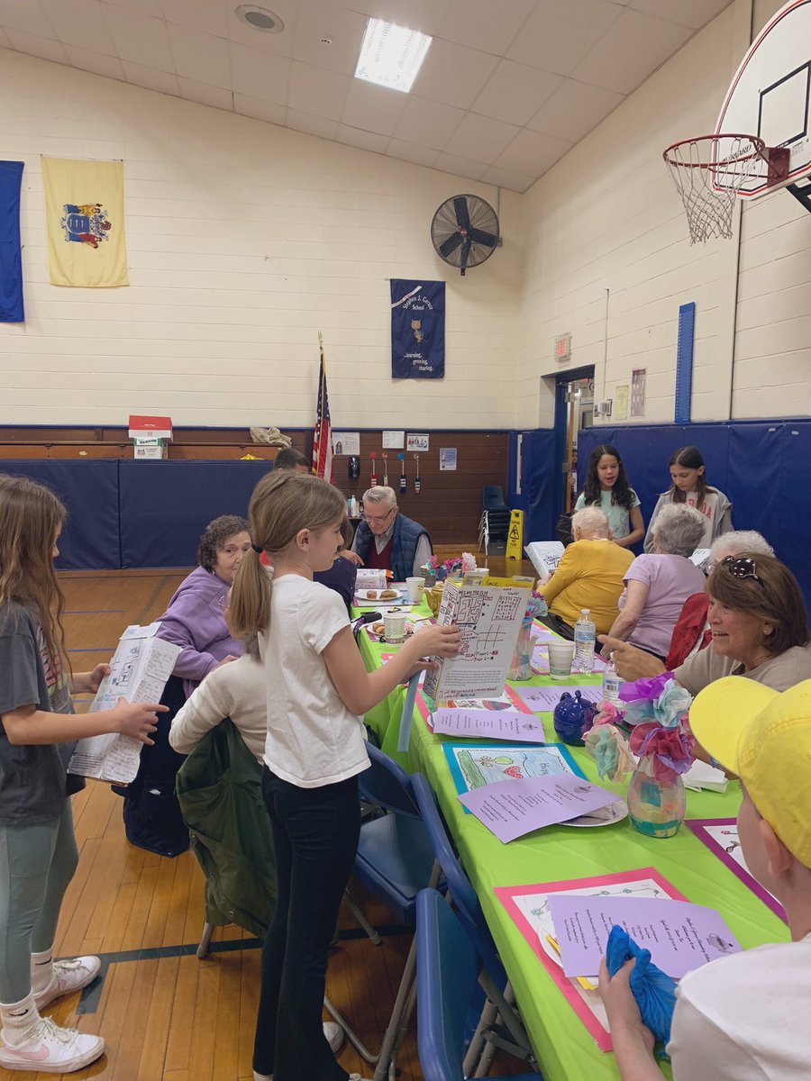 ELLPeqPanthers's tweet photo. Today, @SJGPride hosted a special and heart warming Senior Tea. Our students showcased their knowledge and talents with our guests! Pictured:@JMRentas’s 4th grade class sharing their Women’s History cereal box projects @MrJBermudez #pantherpride https://t.co/GDaLHaxpMI