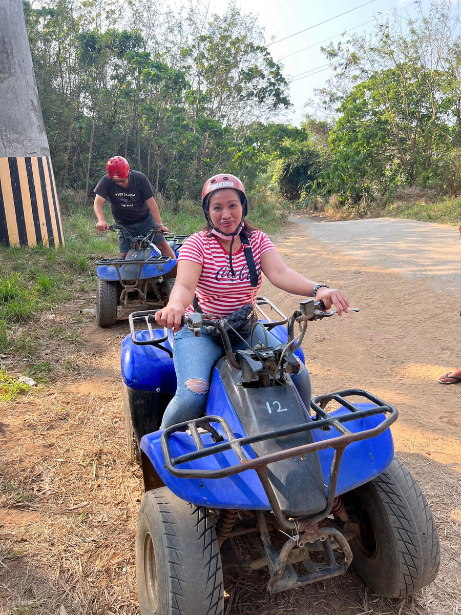 JaneBurdeos3's tweet photo. At Kenting Taiwan🇹🇼🇵🇭😊 https://t.co/buNm2Wqe2a