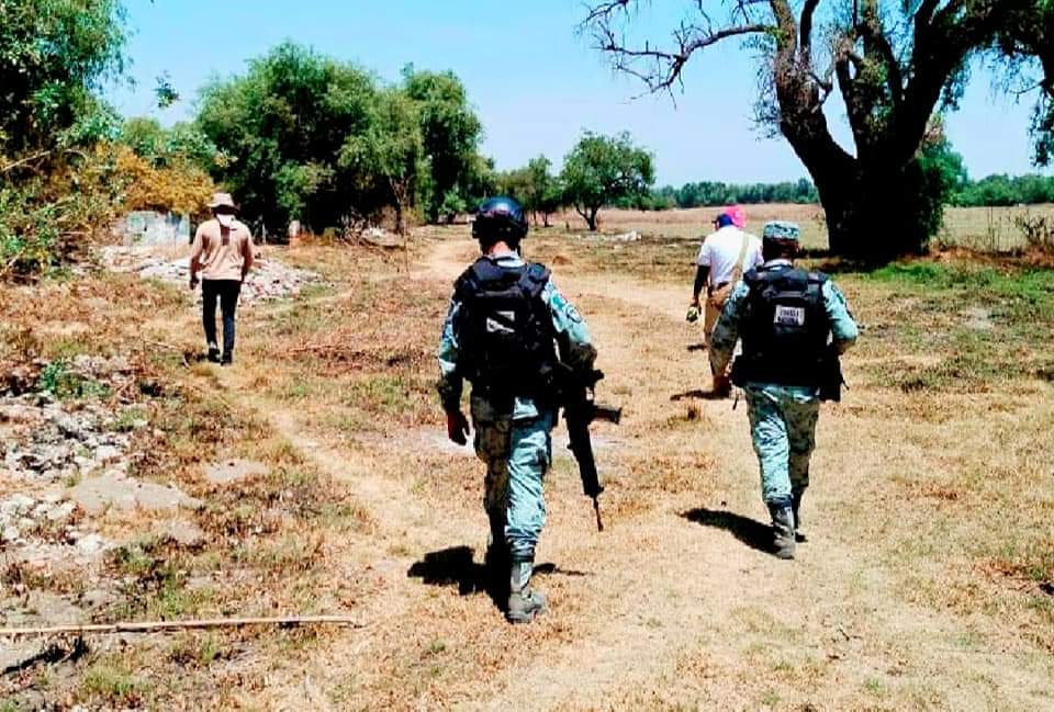 CentroDigitalN's tweet image. Realizan búsqueda de personas desaparecidas en #Huejotzingo
🚨👇🏻🆘
En conjunto con elementos de la @GN_MEXICO_ la Comisión de Búsqueda de Personas de Puebla realizó acciones de búsqueda, localización e identificación de personas en diferentes zonas de Huejotzingo 🆘🚨👇🏻