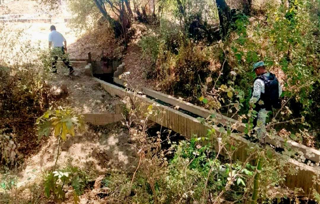 CentroDigitalN's tweet image. Realizan búsqueda de personas desaparecidas en #Huejotzingo
🚨👇🏻🆘
En conjunto con elementos de la @GN_MEXICO_ la Comisión de Búsqueda de Personas de Puebla realizó acciones de búsqueda, localización e identificación de personas en diferentes zonas de Huejotzingo 🆘🚨👇🏻