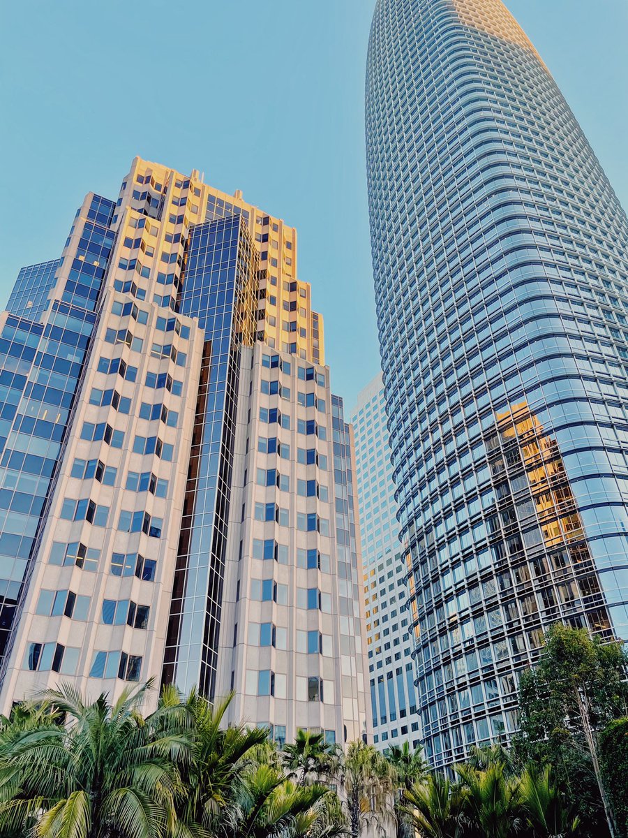 maddysquish's tweet image. Morning light moments from #SalesforcePark