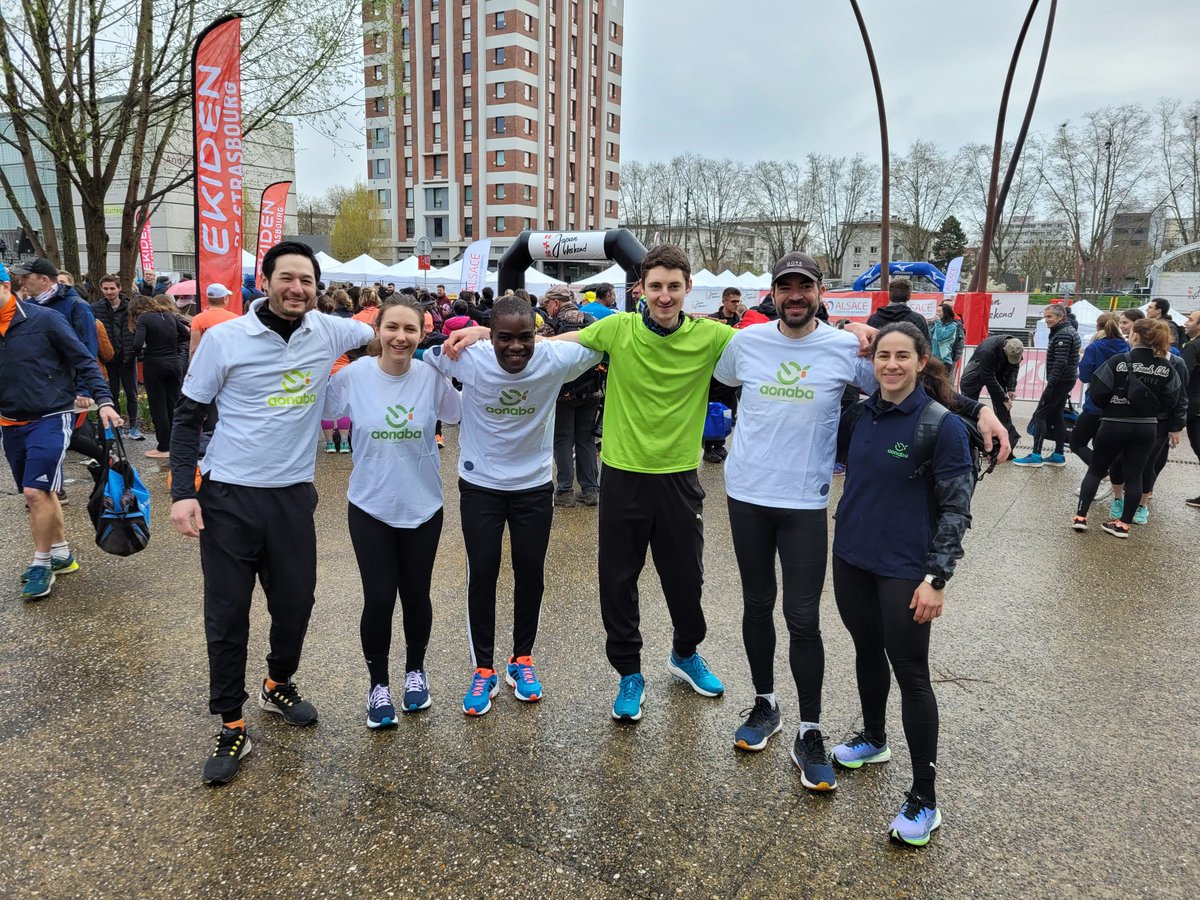 SFERENO's tweet photo. Un grand bravo à l’équipeSFERENO qui a participé ce weekend à l’EKIDEN de Strasbourg. 🚀🏃‍♂️ 💪

En pas moins de 3h42m40.34s nos 6 participants ont réalisé, en relais, entre 5 et 10 km chacun, pour 
 cumuler la distance d’un marathon (42,195km). 🧭

#aonabien #equipe #partage https://t.co/gFd6A2PuXG