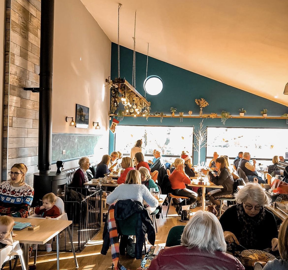 📍:  Constable Coffee House Manningtree

We are loving the new Fracino setup for our latest customer! 

This fantastic coffee shop at Constable Park, the popular glamping and water sports centre, has now had a brand new Fracino Contempo 3 group machine installed by our team🤝🛶☕️