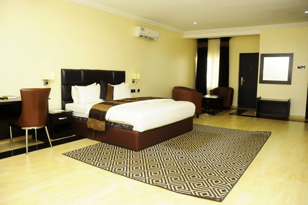 FreshHotels's tweet image. Fresh Spring Hotels &amp;amp; Towers located in the heart of Uyo, Akwa Ibom State is a home away from home. 

For your online booking and confirmation, Visit freshspringhotels.com