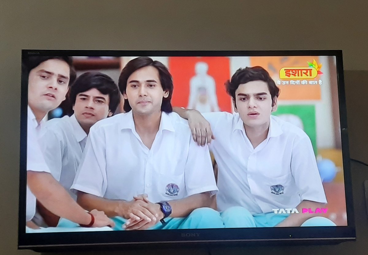Watching Yudkbh on TV is another level of fresh and pyar waali feeling 🌸

Sabse khaas #YehUnDinonKiBaatHai 🌼