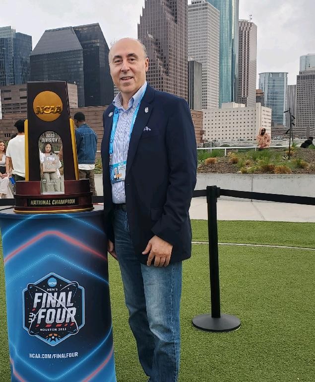 PaulChestnutt's tweet image. Tuesday Edition Sports Roundtable Show 11AM @APSteadham is guest 11:05AM talking #FinalFour2023 #NationalChampionship
From Houston @WPNNPensacola 103.7FM 790AM &amp;amp; 4PM @FoxSportsPcola The Fan 101.1FM 1450AM!